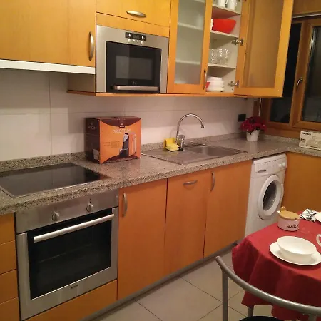 아파트 Precioso Piso 2 Dormitorios En El Centro, Junto A La Playa *